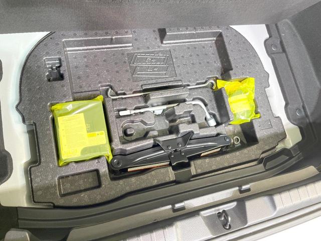 カローラスポーツ ハイブリッドＧ　Ｚ　ＳＤナビ　バックカメラ　衝突被害軽減システム　禁煙車　ハーフレザーシート　ドラレコ　コーナーセンサー　スマートキー　ＬＥＤヘッド　ビルトインＥＴＣ　純正１８インチアルミ　オートハイビーム（41枚目）