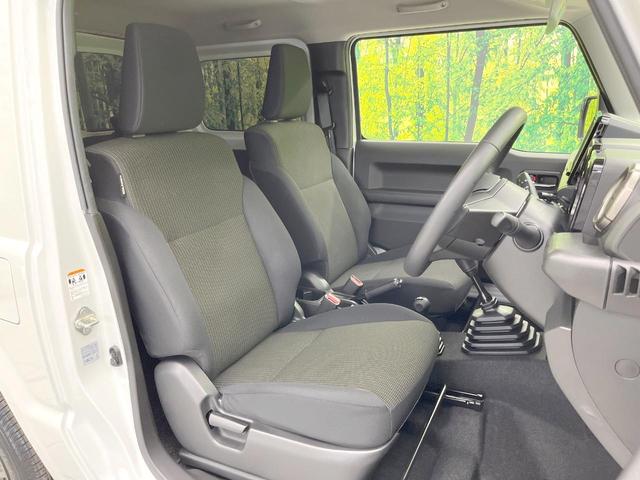 ジムニー ＸＣ　純正８型ナビ　ドラレコ　ＥＴＣ　ＭＴ車　バックカメラ　衝突被害軽減システム　レーダークルーズ　コーナーセンサー　スマートキー　ＬＥＤヘッド　純正１６インチアルミ　オートライト（8枚目）