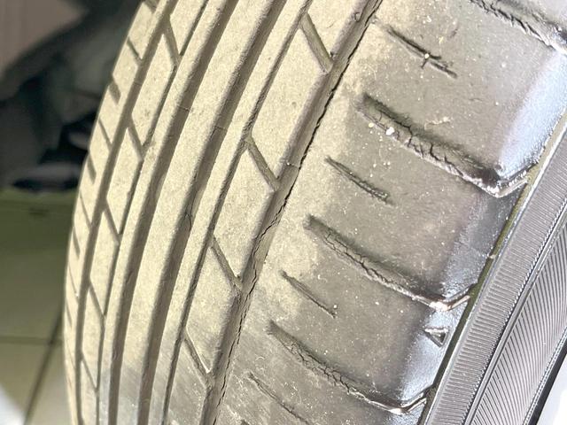 シエンタ G 両側電動ドア SDナビ バックカメラ 衝突被害軽減システム 禁煙車 スマートキー ビルトインETC オートエアコン Bluetooth CD DVD再生 フルセグ(29枚目)