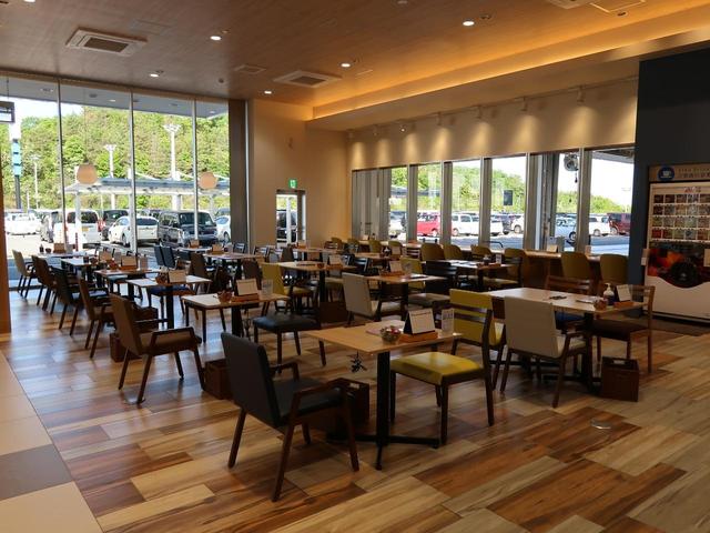 シエンタ G 両側電動ドア SDナビ バックカメラ 衝突被害軽減システム 禁煙車 スマートキー ビルトインETC オートエアコン Bluetooth CD DVD再生 フルセグ(75枚目)