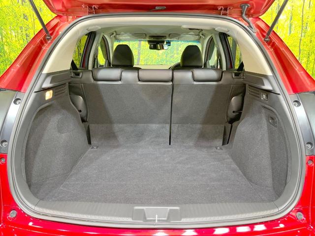 ヴェゼル ハイブリッドZ・ホンダセンシング 純正SDナビ バックカメラ 衝突被害軽減システム レーダークルーズ ハーフレザーシート ドラレコ コーナーセンサー スマートキー LEDヘッド ビルトインETC 純正17インチアルミ 車線逸脱警報(10枚目)