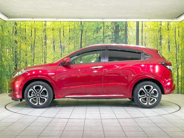 ヴェゼル ハイブリッドZ・ホンダセンシング 純正SDナビ バックカメラ 衝突被害軽減システム レーダークルーズ ハーフレザーシート ドラレコ コーナーセンサー スマートキー LEDヘッド ビルトインETC 純正17インチアルミ 車線逸脱警報(29枚目)