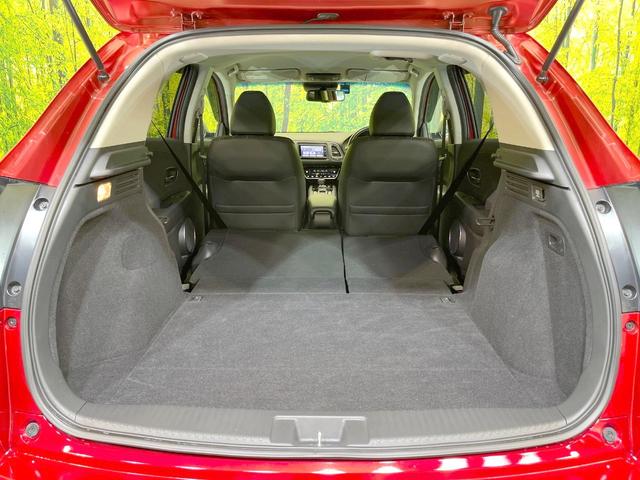 ヴェゼル ハイブリッドZ・ホンダセンシング 純正SDナビ バックカメラ 衝突被害軽減システム レーダークルーズ ハーフレザーシート ドラレコ コーナーセンサー スマートキー LEDヘッド ビルトインETC 純正17インチアルミ 車線逸脱警報(45枚目)