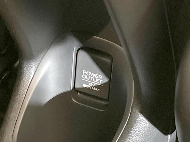 ヴェゼル ハイブリッドZ・ホンダセンシング 純正SDナビ バックカメラ 衝突被害軽減システム レーダークルーズ ハーフレザーシート ドラレコ コーナーセンサー スマートキー LEDヘッド ビルトインETC 純正17インチアルミ 車線逸脱警報(53枚目)