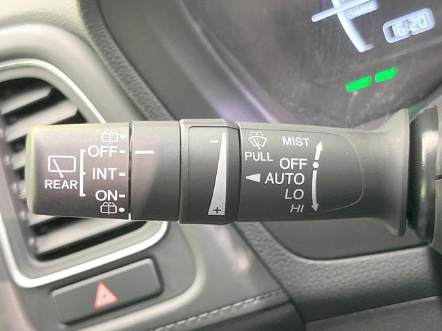 ヴェゼル ハイブリッドZ・ホンダセンシング 純正SDナビ バックカメラ 衝突被害軽減システム レーダークルーズ ハーフレザーシート ドラレコ コーナーセンサー スマートキー LEDヘッド ビルトインETC 純正17インチアルミ 車線逸脱警報(67枚目)