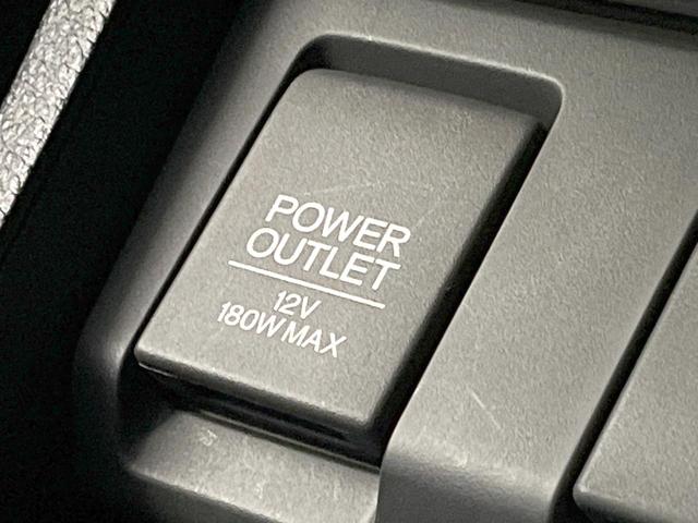 ヴェゼル ハイブリッドZ・ホンダセンシング 純正SDナビ バックカメラ 衝突被害軽減システム レーダークルーズ ハーフレザーシート ドラレコ コーナーセンサー スマートキー LEDヘッド ビルトインETC 純正17インチアルミ 車線逸脱警報(69枚目)