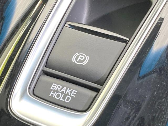 ヴェゼル ハイブリッドZ・ホンダセンシング 純正SDナビ バックカメラ 衝突被害軽減システム レーダークルーズ ハーフレザーシート ドラレコ コーナーセンサー スマートキー LEDヘッド ビルトインETC 純正17インチアルミ 車線逸脱警報(70枚目)