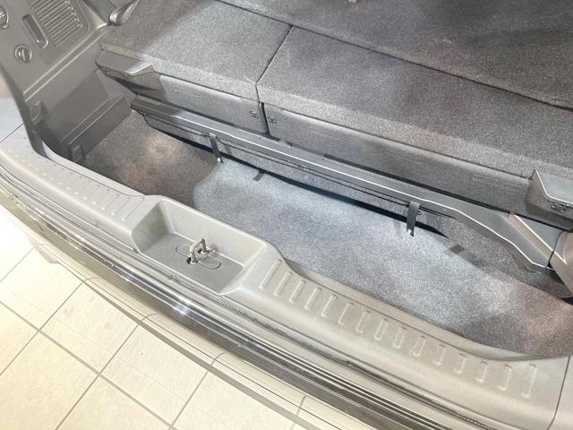 エルグランド 250ハイウェイスター 両側電動 純正8型ナビ フリップダウンモニター バックカメラ 禁煙車 スマートキー HIDヘッド ビルトインETC クルコン 純正18インチアルミ オートライト デュアルエアコン リアエアコン(39枚目)