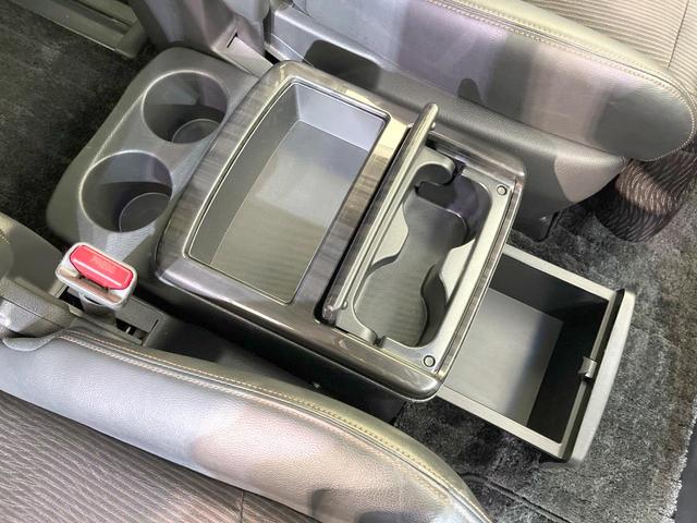 エルグランド 250ハイウェイスター 両側電動 純正8型ナビ フリップダウンモニター バックカメラ 禁煙車 スマートキー HIDヘッド ビルトインETC クルコン 純正18インチアルミ オートライト デュアルエアコン リアエアコン(59枚目)