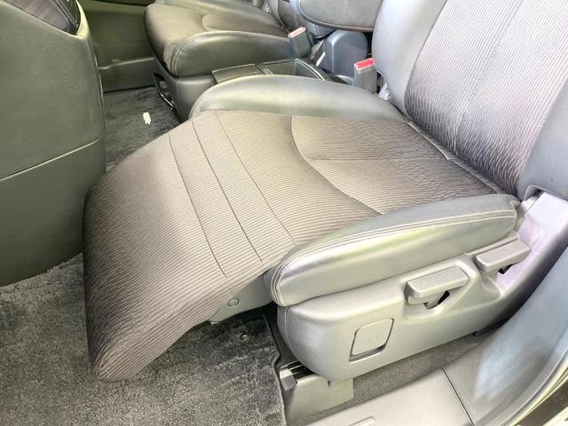 エルグランド 250ハイウェイスター 両側電動 純正8型ナビ フリップダウンモニター バックカメラ 禁煙車 スマートキー HIDヘッド ビルトインETC クルコン 純正18インチアルミ オートライト デュアルエアコン リアエアコン(69枚目)