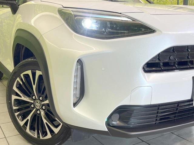 ヤリスクロス ハイブリッドZ 禁煙車 純正8型ディスプレイオーディオ+ 全周囲カメラ ドラレコ 衝突被害軽減システム スマートキー LEDヘッド ビルトインETC 純正18インチアルミ オートハイビーム フルセグ(11枚目)