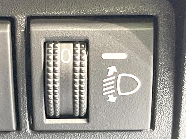 ヤリスクロス ハイブリッドZ 禁煙車 純正8型ディスプレイオーディオ+ 全周囲カメラ ドラレコ 衝突被害軽減システム スマートキー LEDヘッド ビルトインETC 純正18インチアルミ オートハイビーム フルセグ(44枚目)