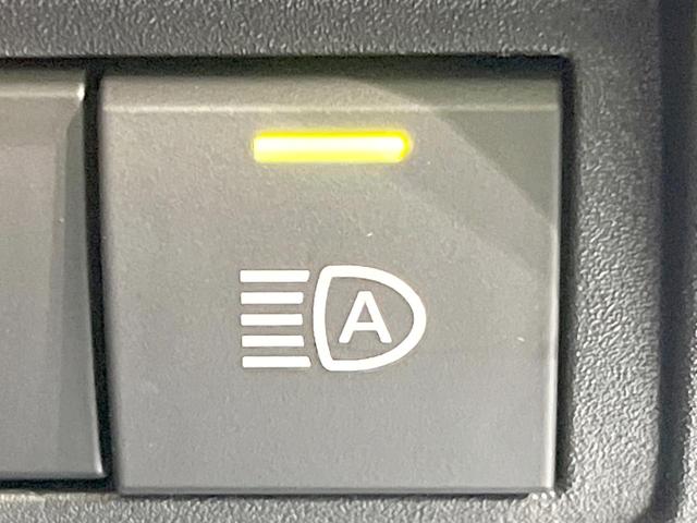 ヤリスクロス ハイブリッドZ 禁煙車 純正8型ディスプレイオーディオ+ 全周囲カメラ ドラレコ 衝突被害軽減システム スマートキー LEDヘッド ビルトインETC 純正18インチアルミ オートハイビーム フルセグ(49枚目)