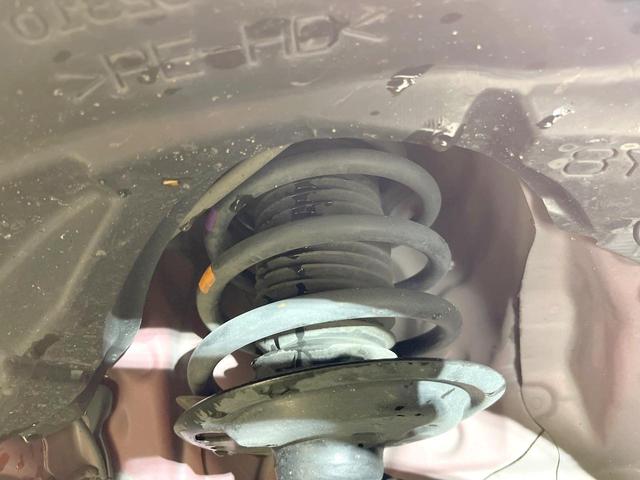 シエンタ ファンベースG セーフティーエディション 両側電動ドア 純正SDナビ 全周囲カメラ 衝突被害軽減システム 禁煙車 ドラレコ コーナーセンサー スマートキー オートハイビーム 車線逸脱警報 オートエアコン Bluetooth CD(31枚目)