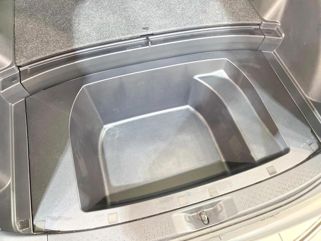 シエンタ ファンベースG セーフティーエディション 両側電動ドア 純正SDナビ 全周囲カメラ 衝突被害軽減システム 禁煙車 ドラレコ コーナーセンサー スマートキー オートハイビーム 車線逸脱警報 オートエアコン Bluetooth CD(36枚目)