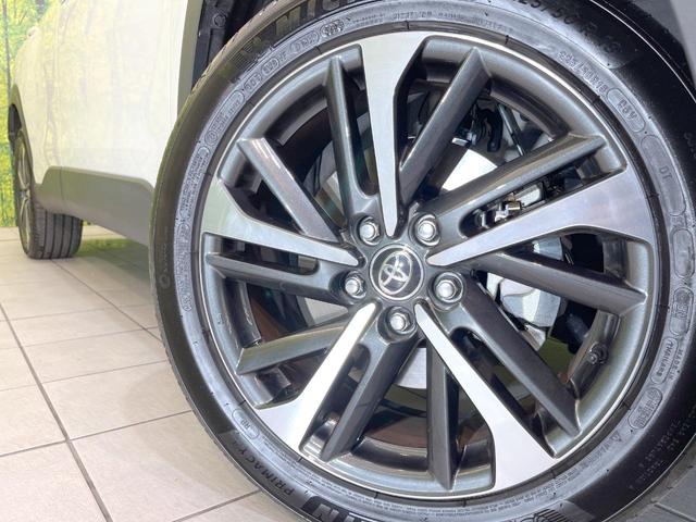 カローラクロス ハイブリッド Z 純正10.5型ディスプレイオーディオ バックカメラ ETC2.0 衝突被害軽減システム レーダークルーズ 禁煙車 パワーシート ドラレコ コーナーセンサー LEDヘッド 純正18インチアルミ(13枚目)