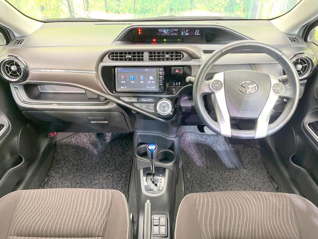 アクア G 禁煙車 純正SDナビ バックカメラ レーダークルーズ ドラレコ スマートキー ビルトインETC 純正15インチアルミ オートライト オートエアコン Bluetooth CD DVD再生 地デジ(2枚目)