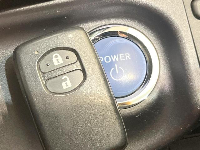 アクア G 禁煙車 純正SDナビ バックカメラ レーダークルーズ ドラレコ スマートキー ビルトインETC 純正15インチアルミ オートライト オートエアコン Bluetooth CD DVD再生 地デジ(6枚目)