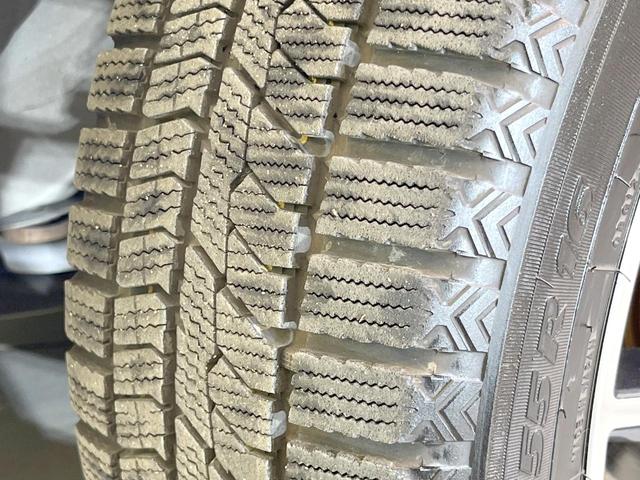 ノート e-パワーニスモ 禁煙車 純正SDナビ 全周囲カメラ 衝突被害軽減システム レーダークルーズ ドラレコ コーナーセンサー スマートキー LEDヘッド ETC 純正15インチアルミ オートハイビーム 車線逸脱警報(30枚目)