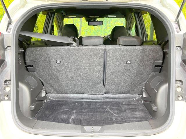 ノート e-パワーニスモ 禁煙車 純正SDナビ 全周囲カメラ 衝突被害軽減システム レーダークルーズ ドラレコ コーナーセンサー スマートキー LEDヘッド ETC 純正15インチアルミ オートハイビーム 車線逸脱警報(36枚目)