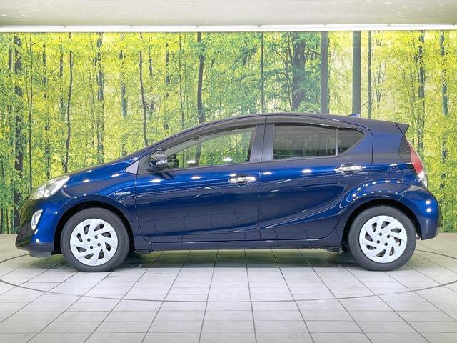 アクア Ｓスタイルブラック　純正ナビ　バックカメラ　衝突被害軽減システム　禁煙車　スマートキー　ＬＥＤヘッド　ビルトインＥＴＣ　オートハイビーム　オートライト　オートエアコン　ＬＥＤフォグ（25枚目）