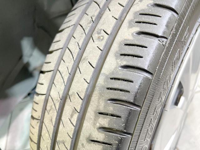 ワゴンＲ ハイブリッドＦＸ　禁煙車　純正ＳＤナビ　全周囲カメラ　衝突被害軽減システム　シートヒーター　コーナーセンサー　スマートキー　オートライト　オートエアコン　Ｂｌｕｅｔｏｏｔｈ　ＣＤ　ＤＶＤ再生　フルセグ（29枚目）