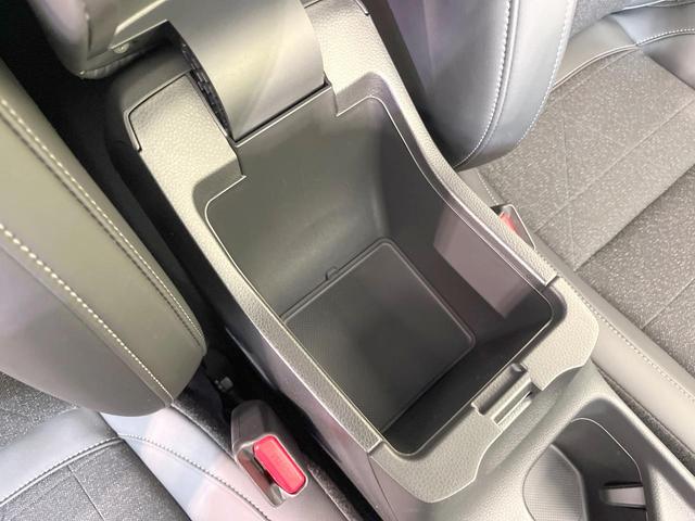 ヴェゼル ｅ：ＨＥＶ　Ｚ　登録済未使用車　全周囲カメラ　純正９型ナビ　衝突被害軽減システム　レーダークルーズ　禁煙車　電動リアゲート　ハーフレザーシート　コーナーセンサー　ＬＥＤヘッド　ＥＴＣ２．０　純正１８インチアルミ（67枚目）