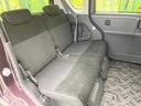 後部座席も気になるようなキズ・汚れやへたり等、大きなダメージはなく、良好な状態です。