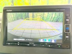 【バックカメラ】駐車時に後方がリアルタイム映像で確認できます。大型商業施設や立体駐車場での駐車時や、夜間のバック時に大活躍！運転スキルに関わらず、今や必須となった装備のひとつです！ 7