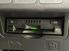 【ＥＴＣ】高速道路の料金所をストレスなく通過！話題のスポットやサービスエリアに多い「スマートIntercooler」利用時は必須のアイテムです。当店でセットアップを実施、ご納車当日からすぐにご利用いただけます！ 5
