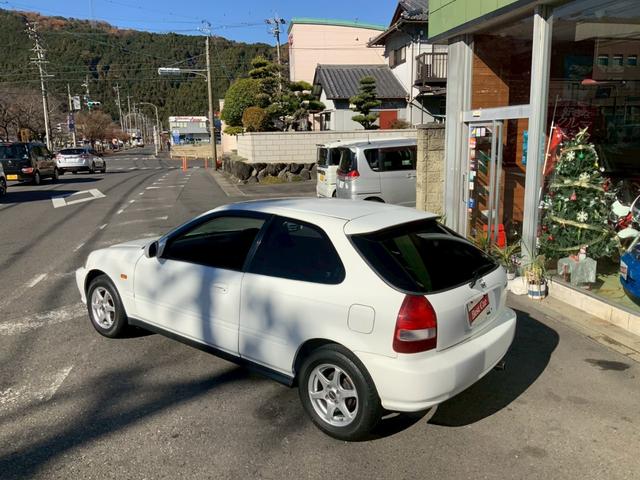 シビック VTi 無事故 実走行87428km ノーマル(31枚目)