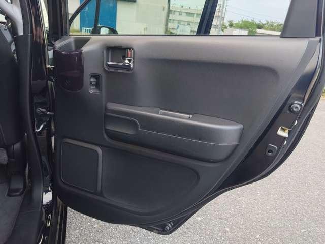 ライフ ディーバ 禁煙 ナビTV Bカメ スマキ― ETC AAC フォグ サイドバイザー(17枚目)