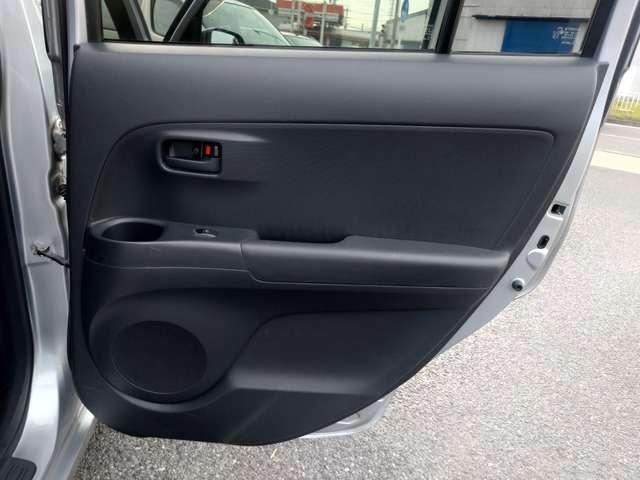 bB S HIDセレクション 禁煙 ドラレコ CD スマキー 純正ドアバイザーFフォグ(13枚目)