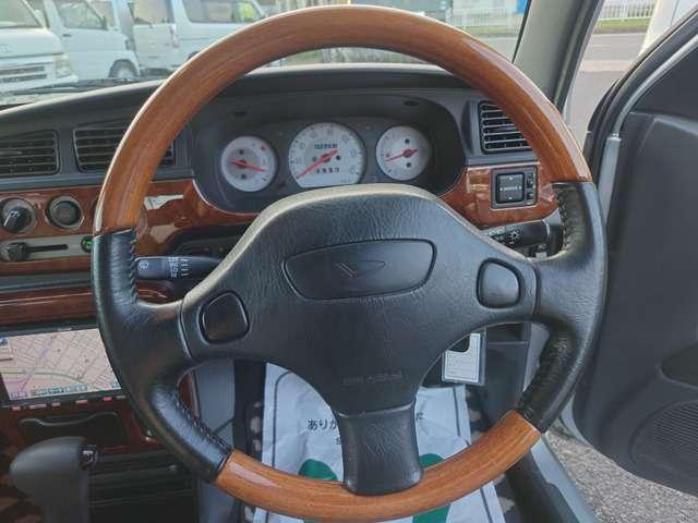 ミラジーノ ６６０　メモリアルエディション　禁煙　ＣＤ　ウッドパネル　キーレス　パワステ（28枚目）