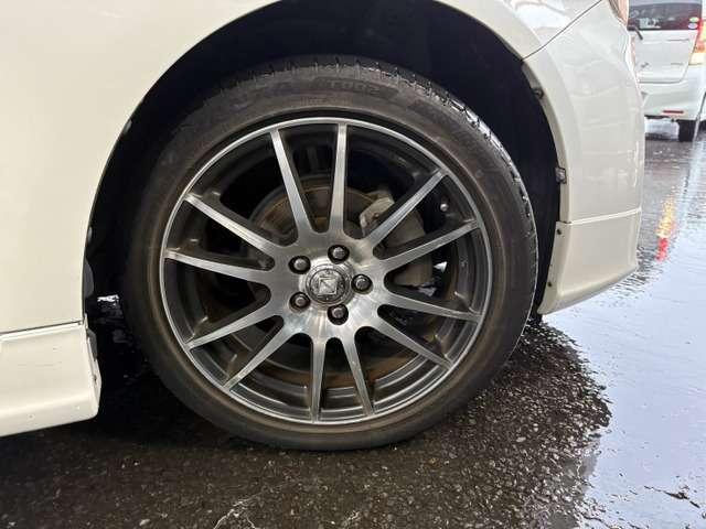 プリウス Ｓツーリングセレクション　禁煙　ナビＴＶ　Ｂカメラ　ＥＴＣ　スマキ―　エアロ（37枚目）