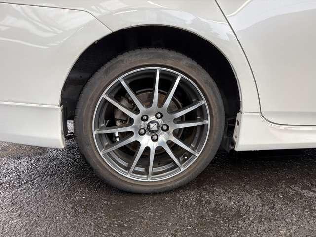 プリウス Ｓツーリングセレクション　禁煙　ナビＴＶ　Ｂカメラ　ＥＴＣ　スマキ―　エアロ（40枚目）