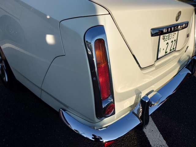 ガリュー 　禁煙　左ハンドル　ＲＲ仕様　Ｖ８　ＥＴＣ　黒革　サンルーフ　アルミ（13枚目）