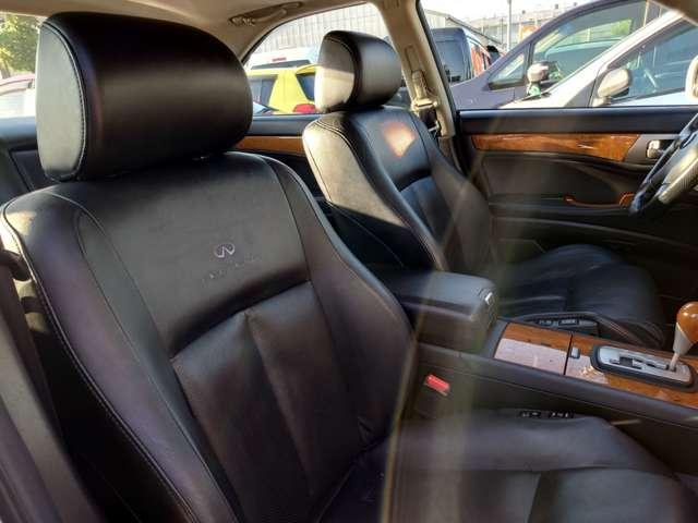 ガリュー 　禁煙　左ハンドル　ＲＲ仕様　Ｖ８　ＥＴＣ　黒革　サンルーフ　アルミ（25枚目）