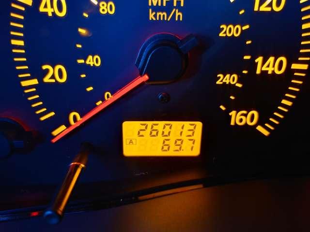 ガリュー 　禁煙　左ハンドル　ＲＲ仕様　Ｖ８　ＥＴＣ　黒革　サンルーフ　アルミ（31枚目）