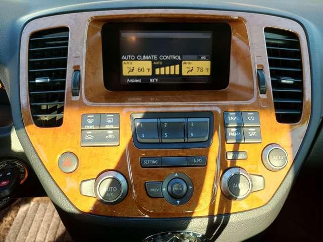 ガリュー 　禁煙　左ハンドル　ＲＲ仕様　Ｖ８　ＥＴＣ　黒革　サンルーフ　アルミ（35枚目）