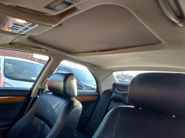 ガリュー 　禁煙　左ハンドル　ＲＲ仕様　Ｖ８　ＥＴＣ　黒革　サンルーフ　アルミ（45枚目）