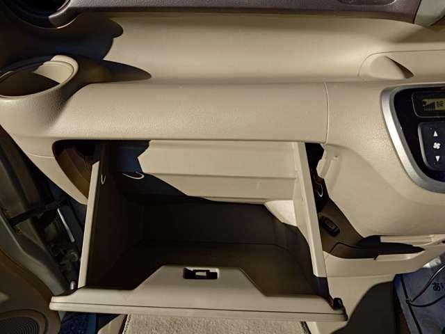 Ｎ－ＢＯＸ Ｇ・Ｌパッケージ　禁煙　ナビＴＶ　スマキ―　電動スラ　アルミ　保証付き（31枚目）