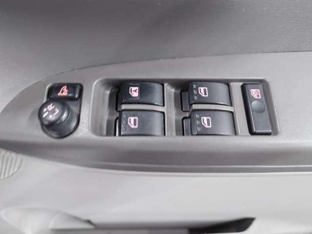 タント Ｘ　禁煙　ナビＴＶ　ＢＴ　Ｂカメ　スマキ―　電スラ　アルミ　保証付（43枚目）