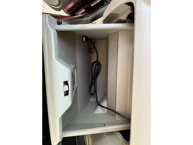 N-BOX G・Lパッケージ 禁煙 ナビTV スマキ― 電スラ サイドバイザー 保証付き(44枚目)