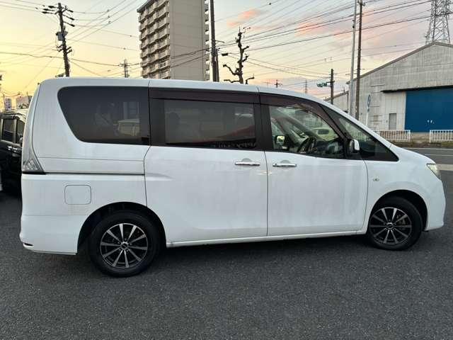 セレナ 20X 禁煙 ナビTV BT Bカメ スマキ― 電スラ ETC アルミ バイザー フォグ(8枚目)