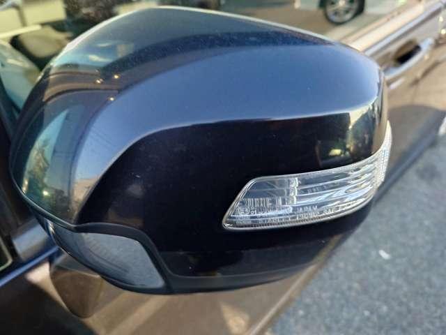 ステップワゴンスパーダ Ｚ　禁煙　ナビＴＶ　Ｂカメ　スマキ―　両電スラ　ＥＴＣ　ＤＶＤ　フグ　アルミ　保証付き（13枚目）