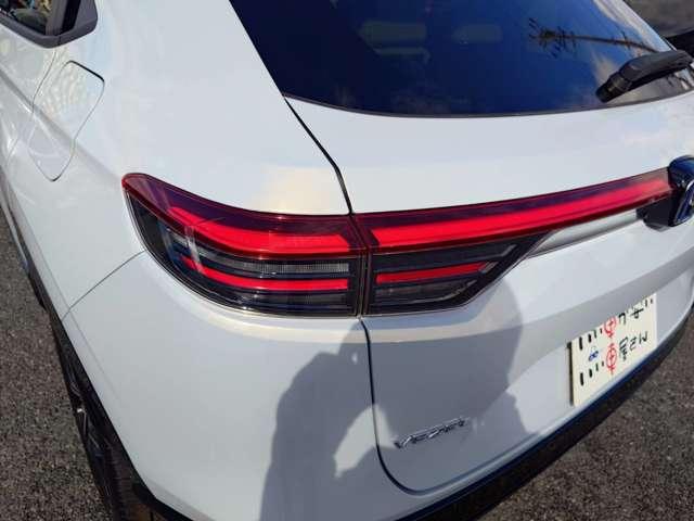 ヴェゼル ｅ：ＨＥＶ　Ｚ・ＰＬａＹパッケージ　禁煙　ナビＴＶ　Ｂカメラ　スマキ―　レーンキープ　ＥＴＣ　フォグ　ＬＥＤ　保証付き（13枚目）