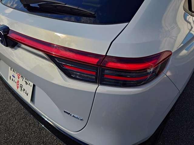 ヴェゼル ｅ：ＨＥＶ　Ｚ・ＰＬａＹパッケージ　禁煙　ナビＴＶ　Ｂカメラ　スマキ―　レーンキープ　ＥＴＣ　フォグ　ＬＥＤ　保証付き（14枚目）