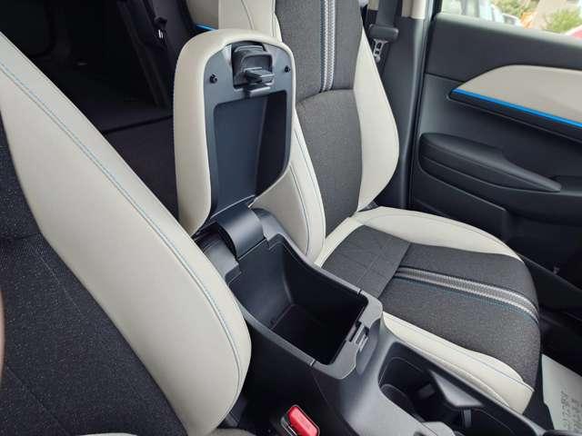 ヴェゼル ｅ：ＨＥＶ　Ｚ・ＰＬａＹパッケージ　禁煙　ナビＴＶ　Ｂカメラ　スマキ―　レーンキープ　ＥＴＣ　フォグ　ＬＥＤ　保証付き（36枚目）