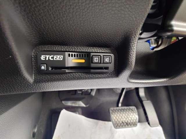 ヴェゼル ｅ：ＨＥＶ　Ｚ・ＰＬａＹパッケージ　禁煙　ナビＴＶ　Ｂカメラ　スマキ―　レーンキープ　ＥＴＣ　フォグ　ＬＥＤ　保証付き（48枚目）